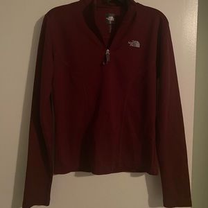 NWOT North face vapor wick long sleeve maroon top